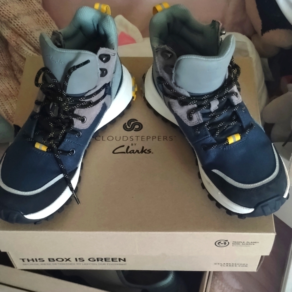 Ladies hiking boots gortex